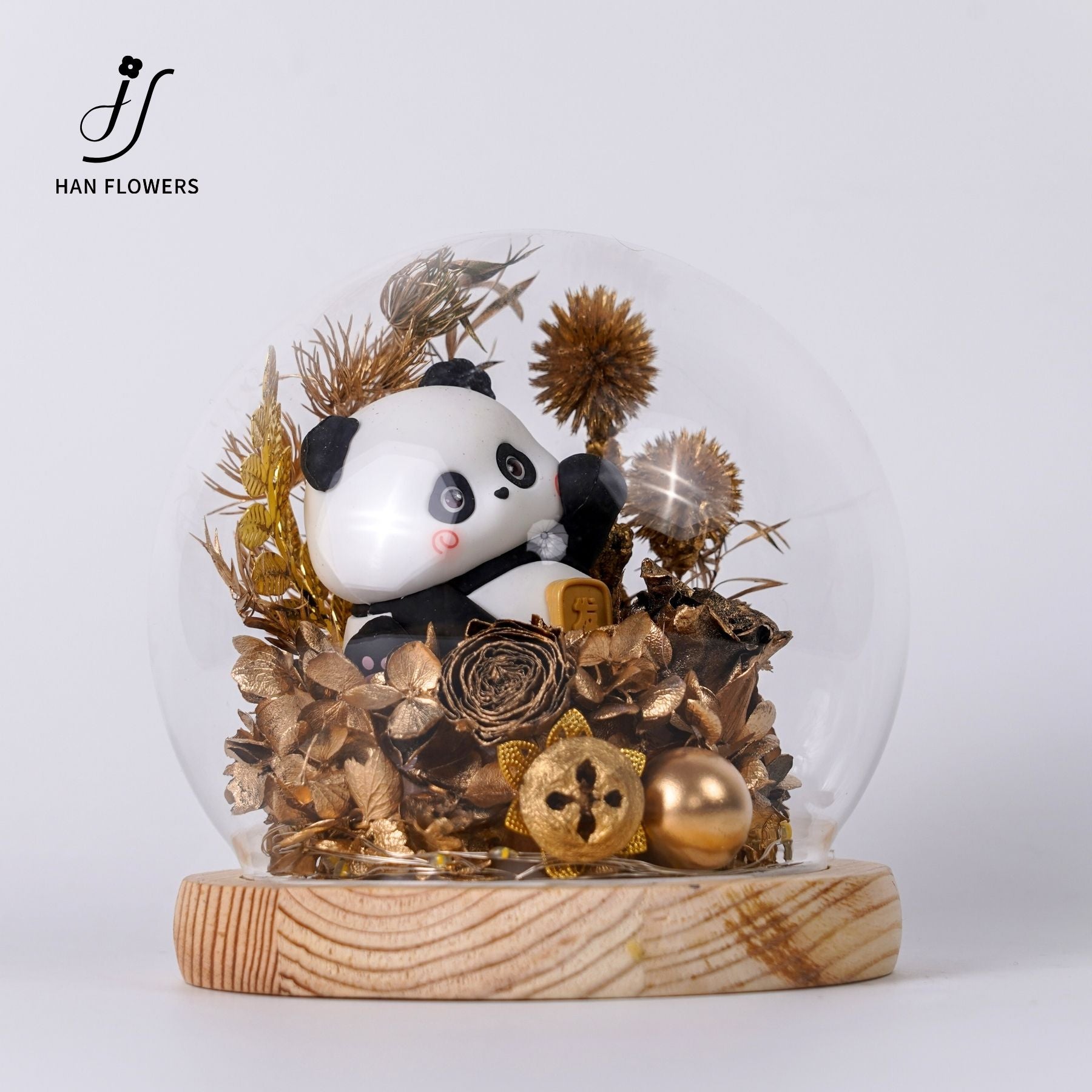 Preserved Flower Panda Fortune Design (Vintage Gold and LED Light)