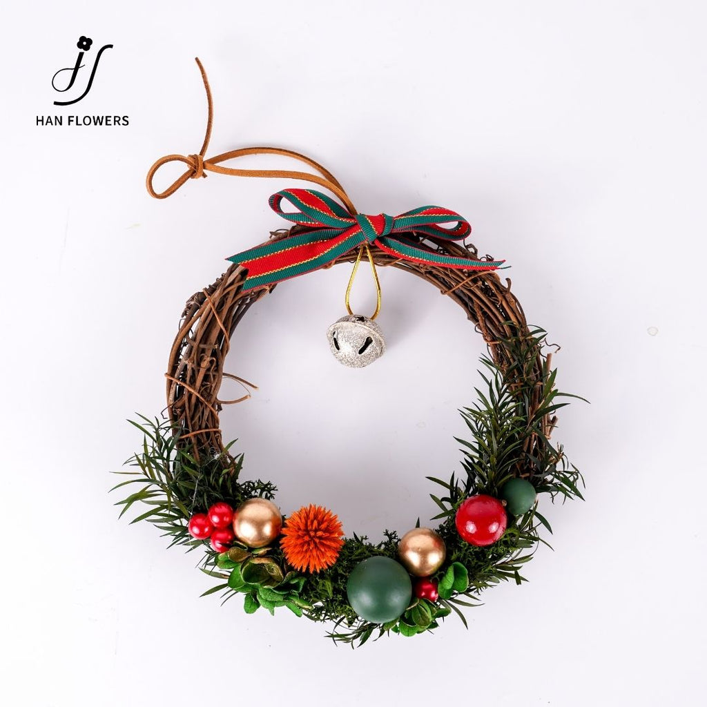 Forest-Inspired Christmas Wreath DIY Kit