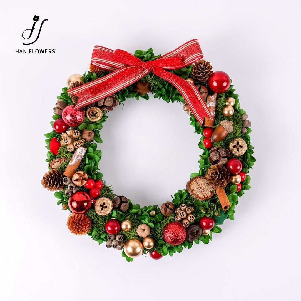 Classic Preserved Christmas Wreath