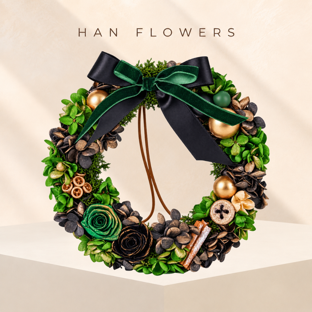 Gilded Luxury Christmas Wreath
