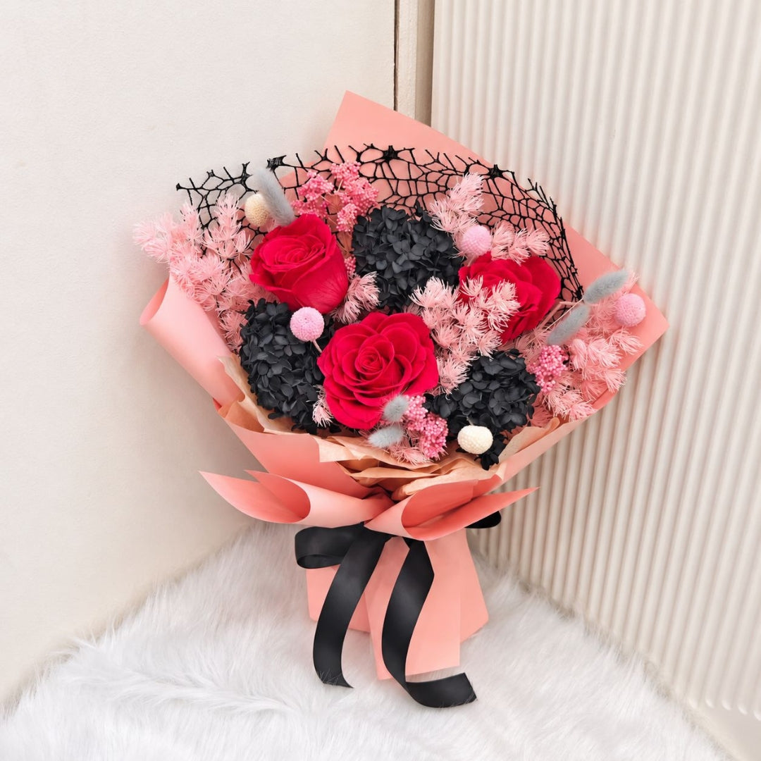 Black Pink Preserved Bouquet (S)