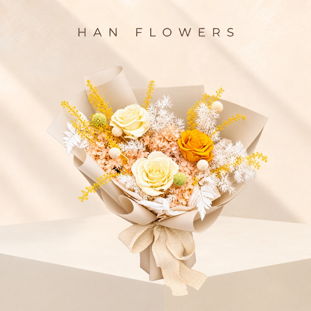 Honey Ivory Preserved Bouquet (S)