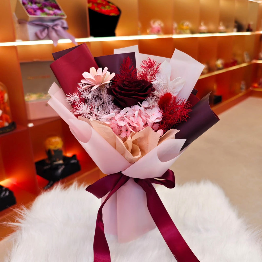 Velvet Amour Preserved Bouquet (XS)