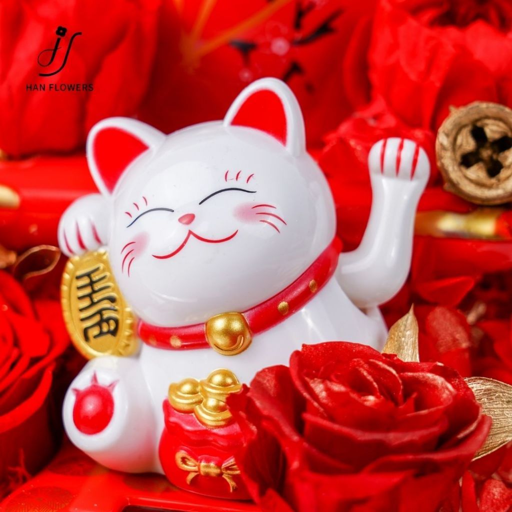 Red Lucky Cat Prosperity Ornament
