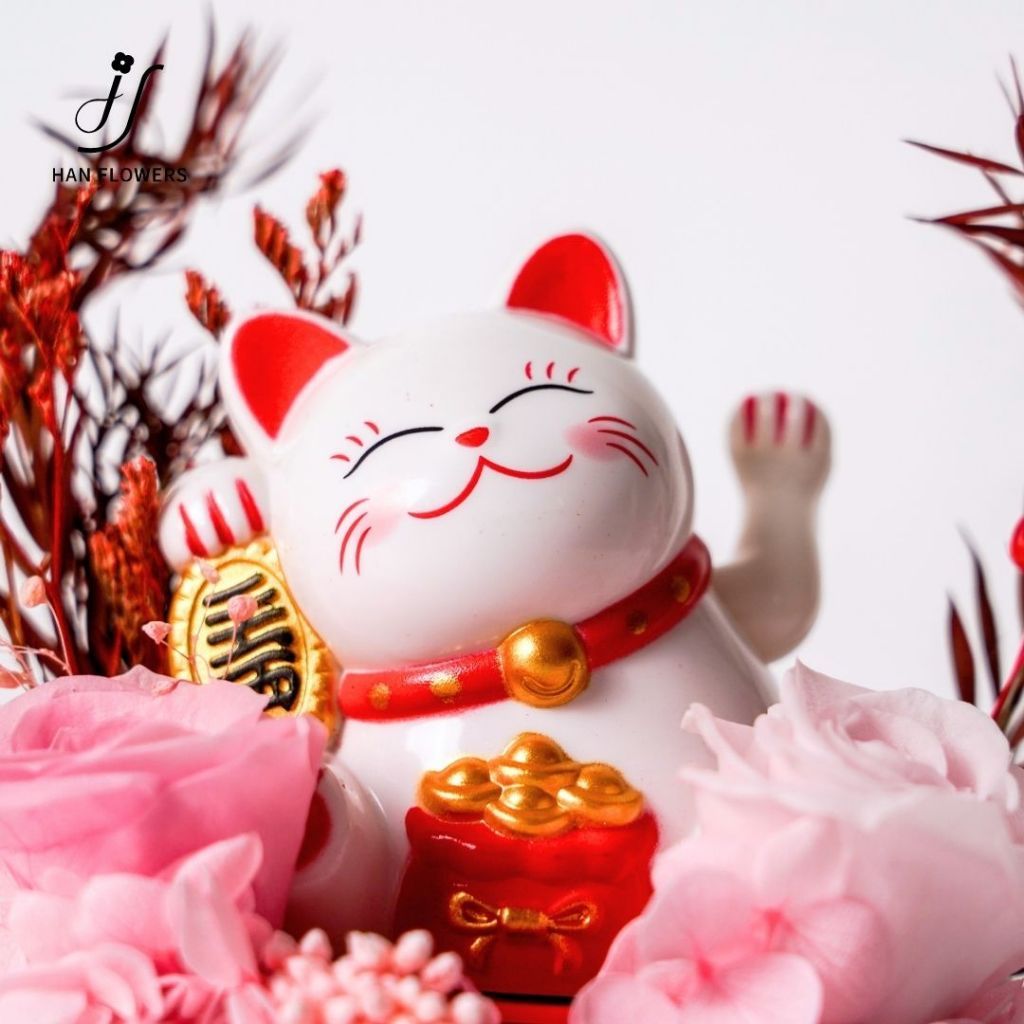 Crystal Lucky Cat Ornament