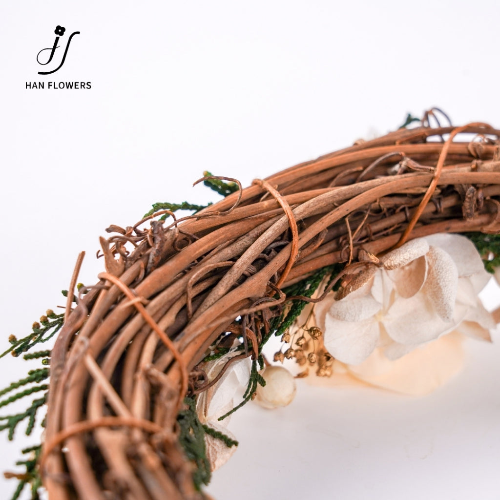 Minimalist Christmas Wreath DIY Kit