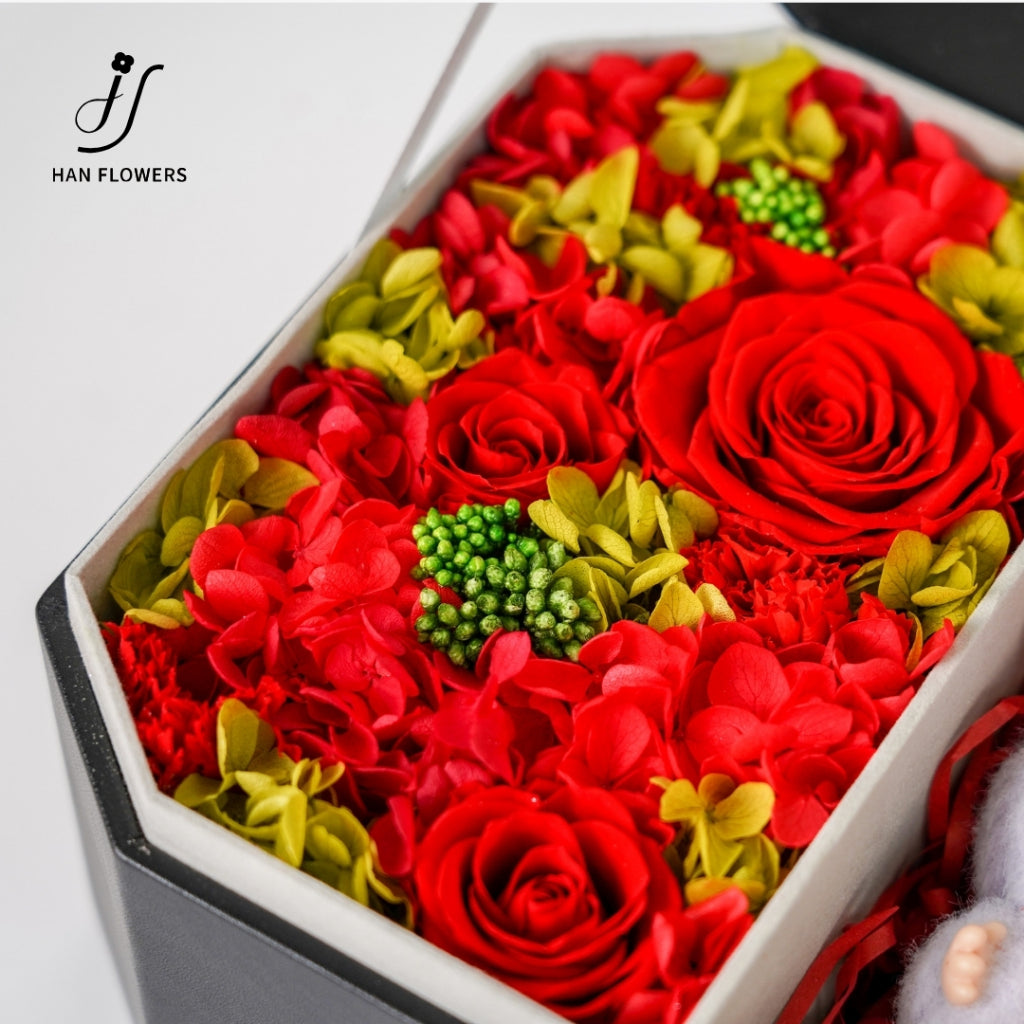 Gift Box with Preserved Roses