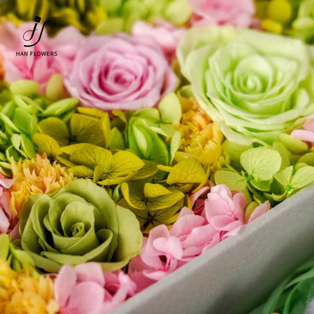 Gift Box with Preserved Roses