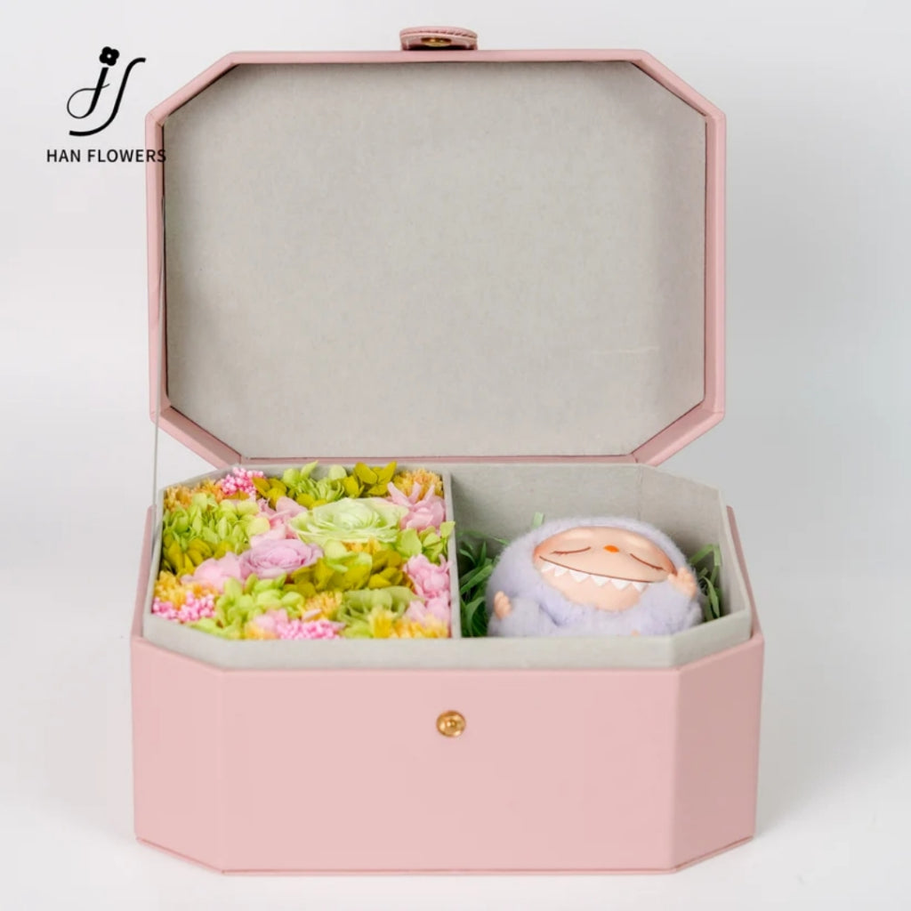 Gift Box with Preserved Roses