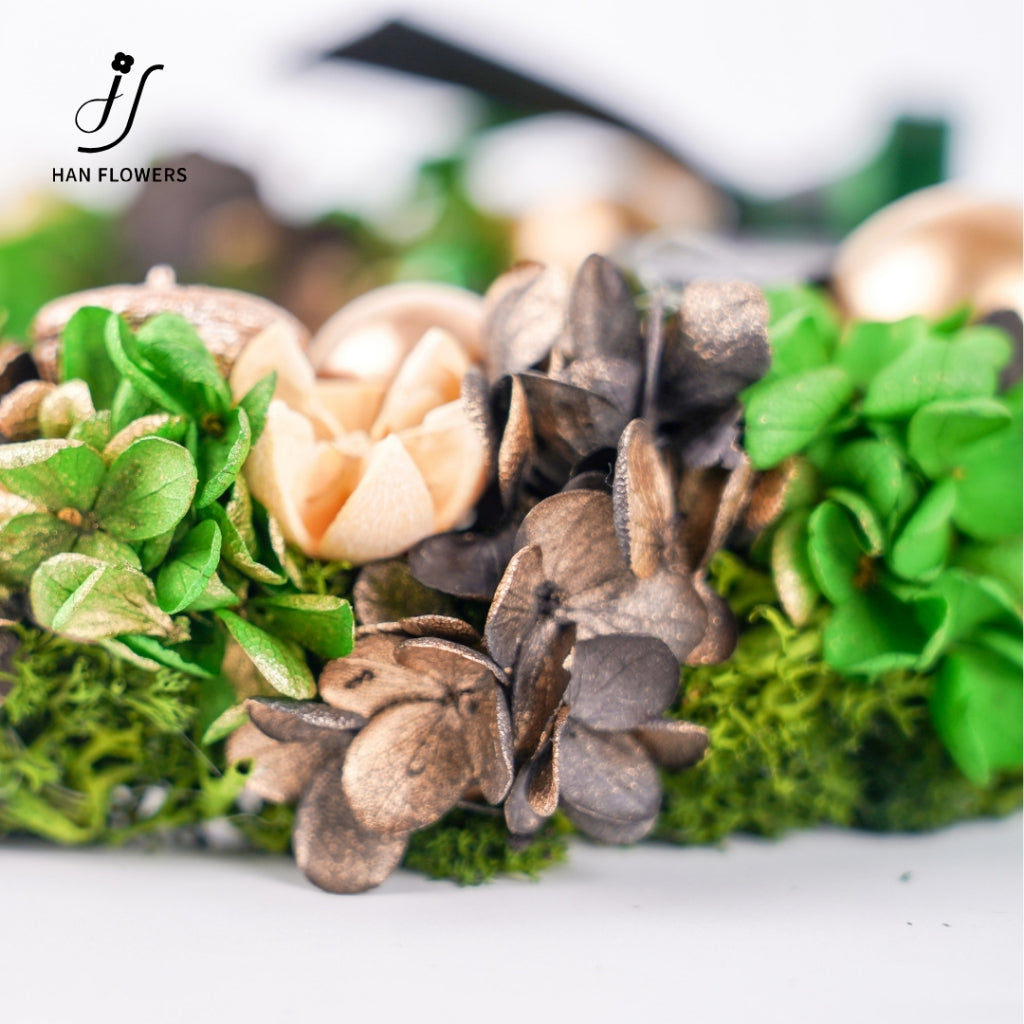 Gilded Luxury Christmas Wreath