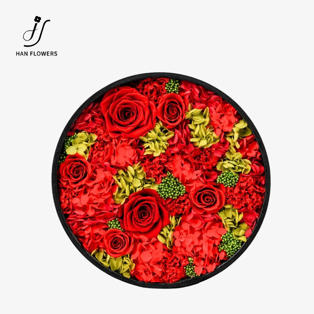 Preserved Flower in Black Velvet Round Box
