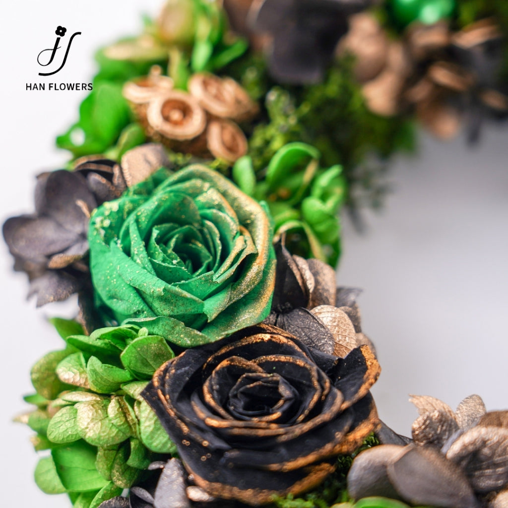 Gilded Luxury Christmas Wreath