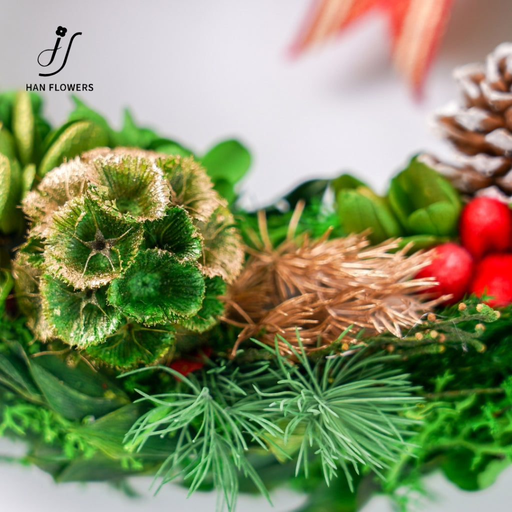 Preserved Rose Christmas Wreath