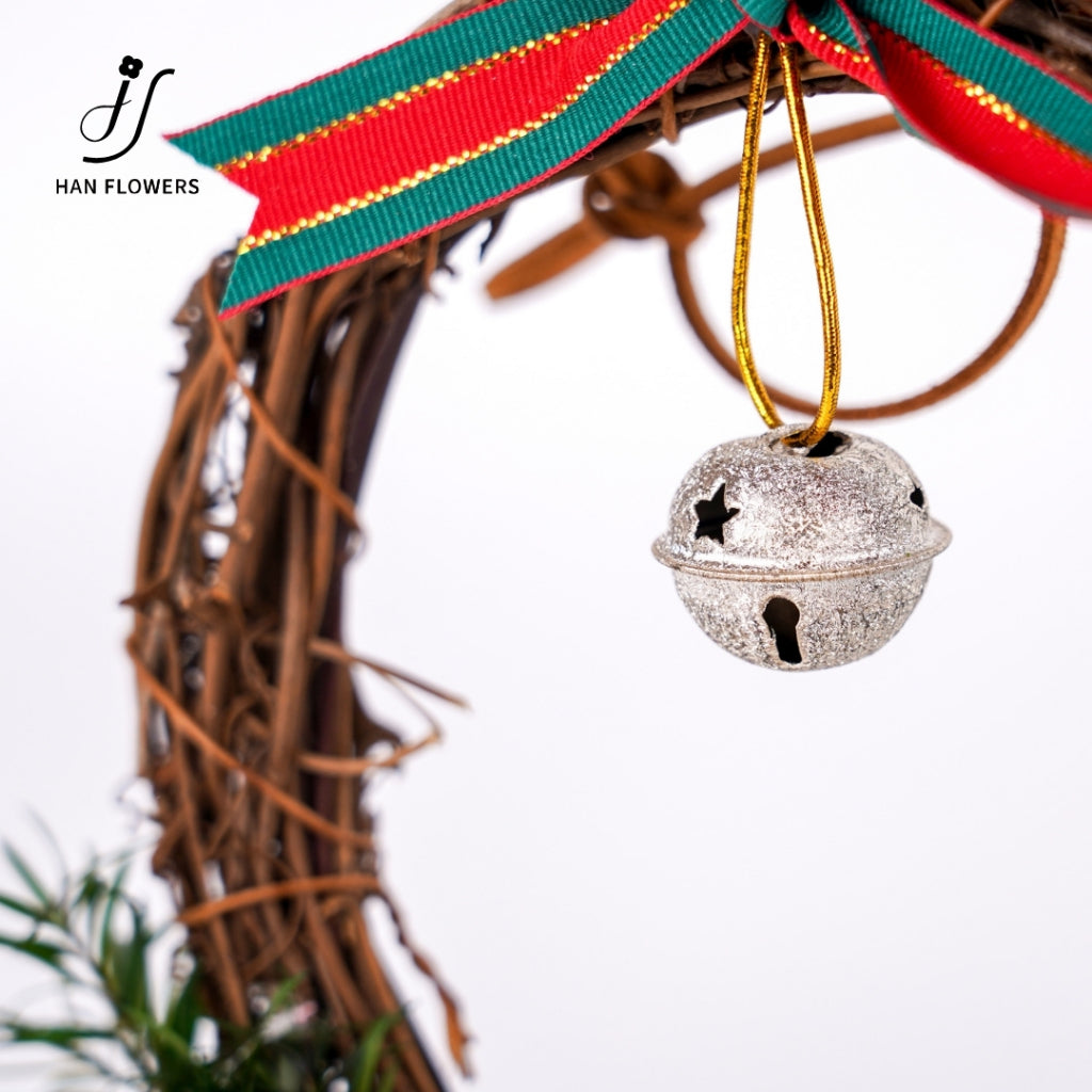 Forest-Inspired Christmas Wreath DIY Kit