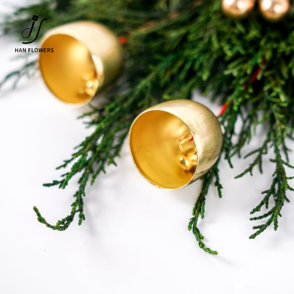 Christmas Wind Bell Decoration