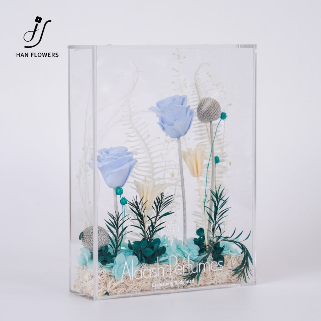 Minimalist Preserved Flower Cluster in Transparent Display Box