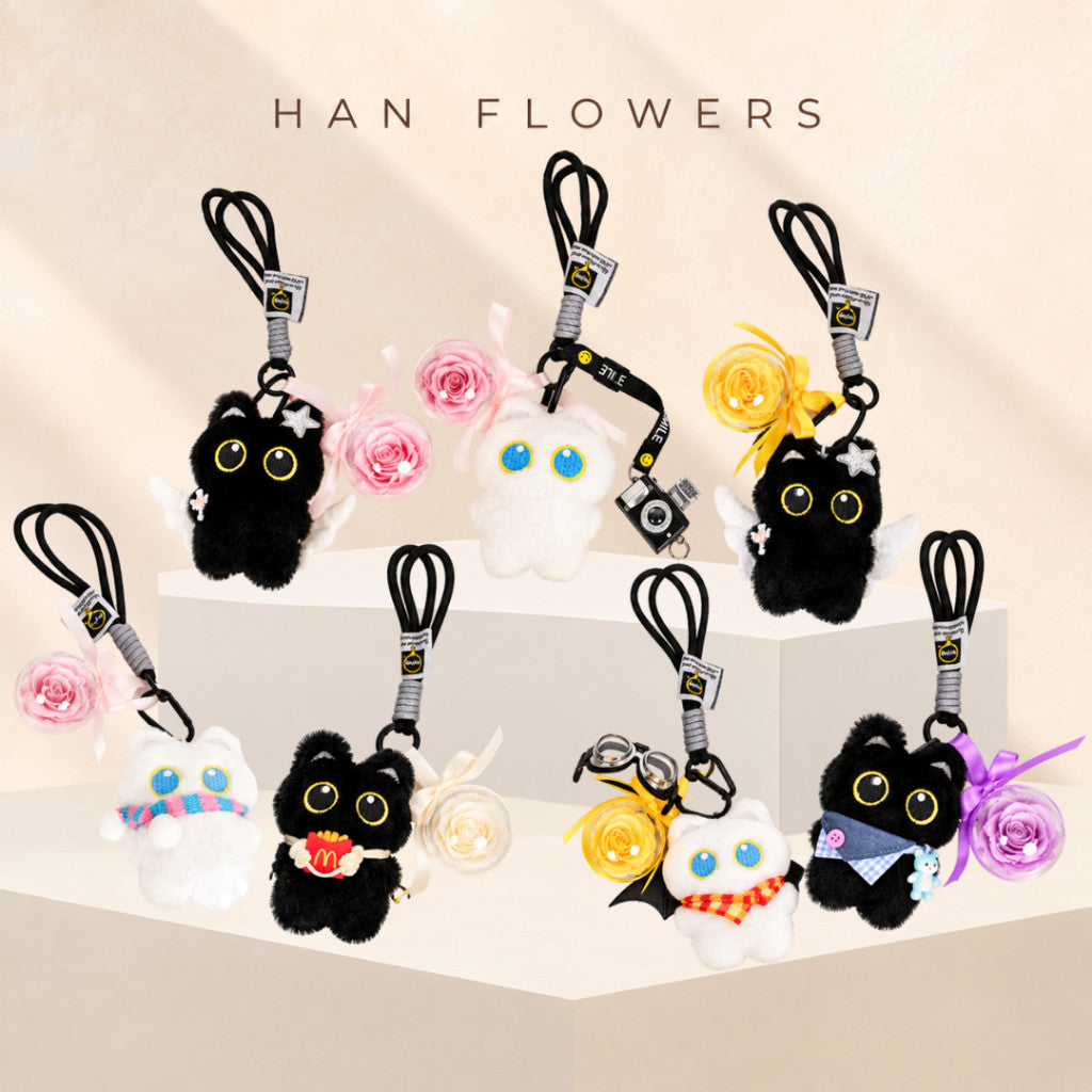 Black & White Cat Rose Keychain