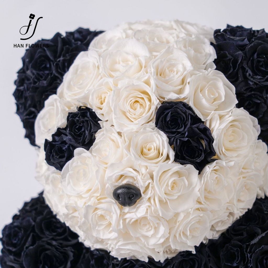 Preserved Roses Panda (Black & White)
