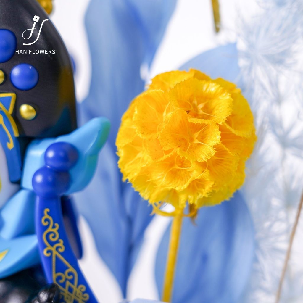 Preserved Flower Sichuan Opera Bian Lian Face-Changing Panda Blue Series