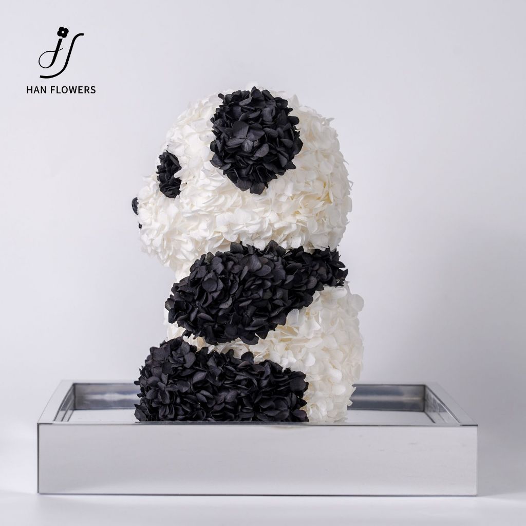 Preserved Flower Panda (Black & White)