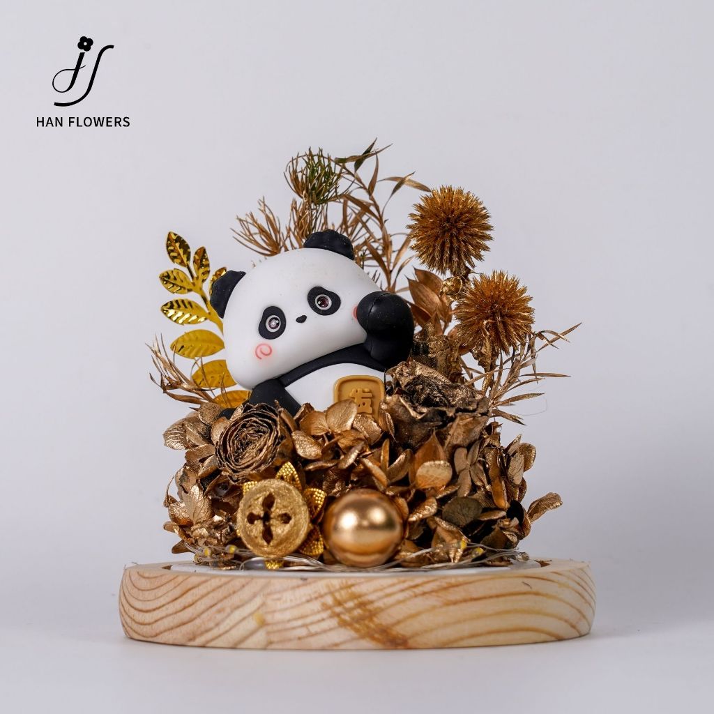 Preserved Flower Panda Fortune Design (Vintage Gold and LED Light)